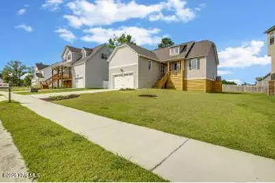 305 Broadleaf Drive, Jacksonville, NC 28546 - Photo 4