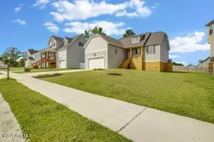 305 Broadleaf Dr, Jacksonville, NC 28546 - Photo 4