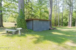 93 Gibson Dairy Rd, Elizabethtown, NC 28337 - Photo 20