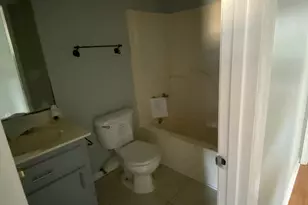 201 Wyndham Cir, Greenville, NC 27858 - Photo 10