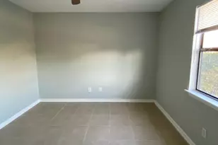 201 Wyndham Cir, Greenville, NC 27858 - Photo 6