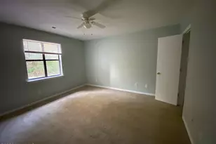 201 Wyndham Cir, Greenville, NC 27858 - Photo 8