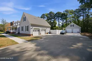 3163 Fox Run Cir, Kinston, NC 28504 - Photo 8