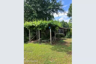 609 Robeson Avenue, Lake Waccamaw, NC 28450 - Photo 56