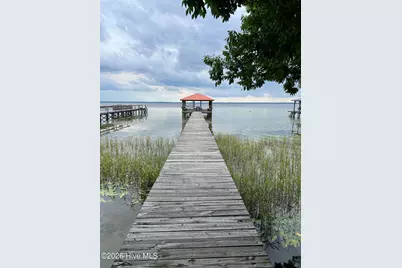 609 Robeson Avenue, Lake Waccamaw, NC 28450 - Photo 8
