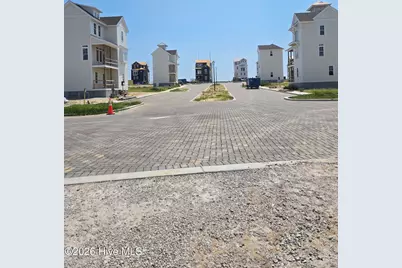 129 Ocean Promenade, Indian Beach, NC 28512 - Photo 4