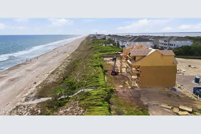 129 Ocean Promenade, Indian Beach, NC 28512 - Photo 4