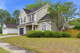 1421 Stonington Dr, Wilmington, NC 28412 - Photo 2