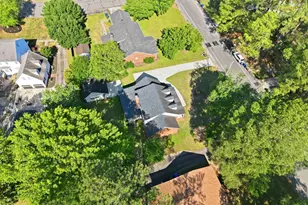 405 Cedarhurst Rd, Greenville, NC 27834 - Photo 38