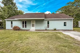 332 Union Chapel Church Rd, Richlands, NC 28574 - Photo 2