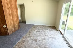 332 Union Chapel Church Rd, Richlands, NC 28574 - Photo 6