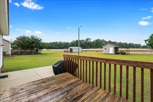 2448 Troy Ct, Kinston, NC 28504 - Photo 6