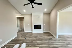 304 E Norwayne Alumni Wy, Fremont, NC 27830 - Photo 4