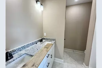 304 E Norwayne Alumni Way, Fremont, NC 27830 - Photo 12