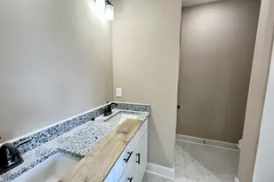 304 E Norwayne Alumni Wy, Fremont, NC 27830 - Photo 12