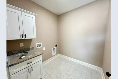 304 E Norwayne Alumni Way, Fremont, NC 27830 - Photo 18