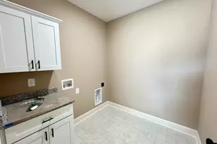 304 E Norwayne Alumni Wy, Fremont, NC 27830 - Photo 18