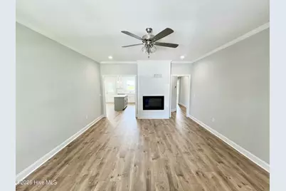 306 E Norwayne Alumni Way, Fremont, NC 27830 - Photo 4