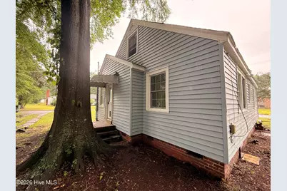 315 Woodlawn Drive, Kinston, NC 28501 - Photo 6