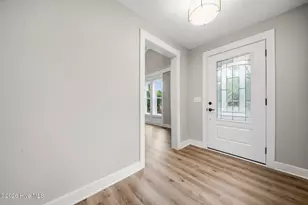 2117 Plaza Dr, Wilmington, NC 28405 - Photo 8