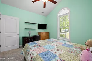 215 Star Hill Dr, Cape Carteret, NC 28584 - Photo 26