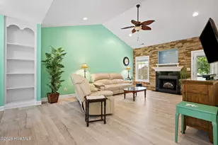215 Star Hill Dr, Cape Carteret, NC 28584 - Photo 8