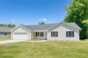 308 Big Tree Ln, Chinquapin, NC 28521 - Photo 2