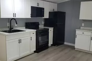 232 Lake Dr SW, Supply, NC 28462 - Photo 6