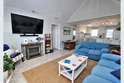 461 E Third Street, Ocean Isle Beach, NC 28469 - Photo 20