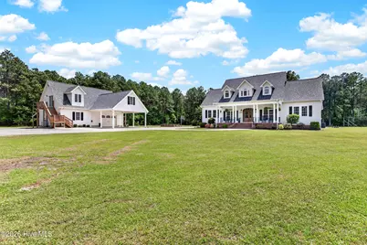 635 Richlands Loop Road, Richlands, NC 28574 - Photo 2