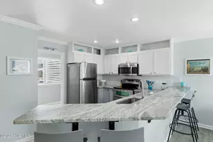 1412 Canal Dr, Carolina Beach, NC 28428 - Photo 8
