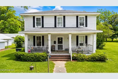 112 N College Street, Atkinson, NC 28421 - Photo 1