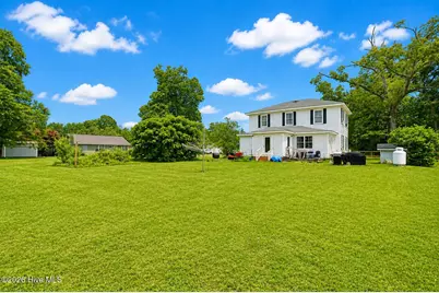 112 N College Street, Atkinson, NC 28421 - Photo 28