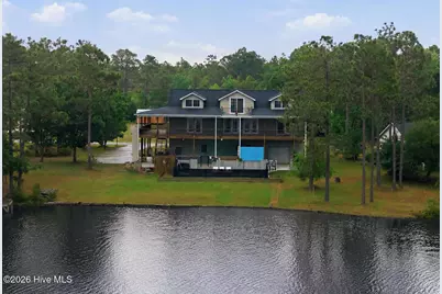 354 W South Shore Drive, Southport, NC 28461 - Photo 6