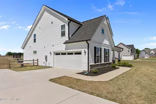 289 Rocking Horse Ln, Raeford, NC 28376 - Photo 32