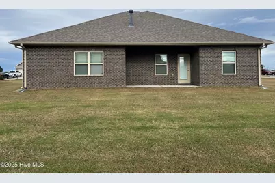 208 S Merganser Drive, Pikeville, NC 27863 - Photo 4