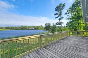 259 N Hills Dr, Southport, NC 28461 - Photo 2