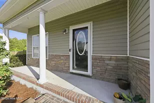 113 Sunny Point Dr, Richlands, NC 28574 - Photo 6