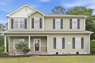 113 Sunny Point Dr, Richlands, NC 28574 - Photo 2