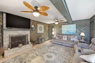 147 Bayview Blvd, Atlantic Beach, NC 28512 - Photo 14