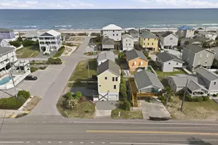1426 N New River Dr, Surf City, NC 28445 - Photo 38