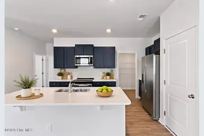 105 Mesa Lane, Surf City, NC 28445 - Photo 6