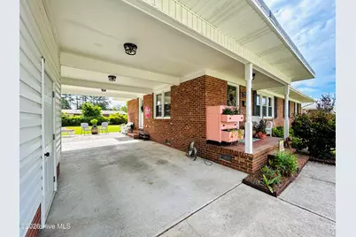 1014 Schall Place, Jacksonville, NC 28540 - Photo 6