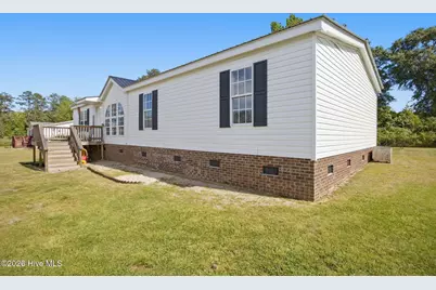 233 Baysden Pond Road, Chinquapin, NC 28521 - Photo 4