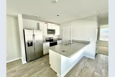 1025 Course Lane, Surf City, NC 28445 - Photo 4