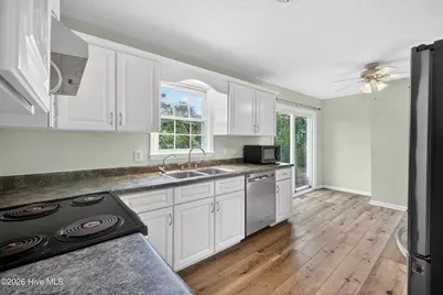 604 Augusta Avenue, Carolina Beach, NC 28428 - Photo 14