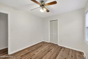 604 Augusta Ave, Carolina Beach, NC 28428 - Photo 24