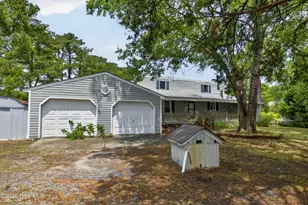 604 Augusta Ave, Carolina Beach, NC 28428 - Photo 32