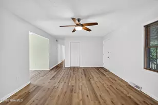 604 Augusta Ave, Carolina Beach, NC 28428 - Photo 8