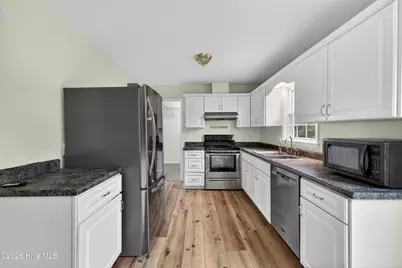 604 Augusta Avenue, Carolina Beach, NC 28428 - Photo 12